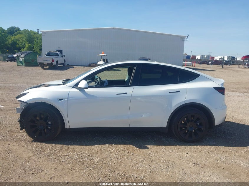 2023 Tesla Model Y Awd/Long Range Dual Motor All-Wheel Drive VIN: 7SAYGDEE0PF593609 Lot: 45247082