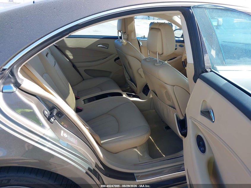 2008 Mercedes-Benz Cls 550 VIN: WDDDJ72XX8A117694 Lot: 45247085