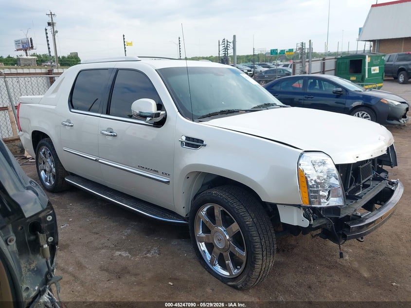 2011 Cadillac Escalade Ext Luxury VIN: 3GYT4MEFXBG231471 Lot: 45247090