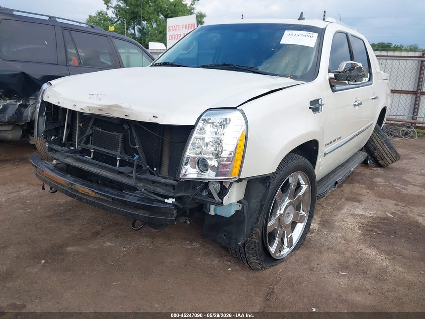 Vin: 3gyt4mefxbg231471, lot: 45744894, cadillac escalade ext luxury 20112