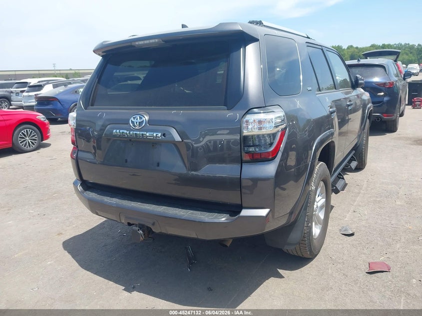 Vin: jtebu5jr2k5700093, lot: 45744935, toyota 4runner sr5 premium 20194