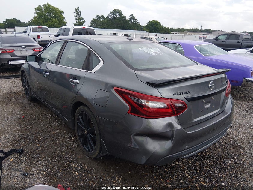 2018 NISSAN ALTIMA auction photo 3