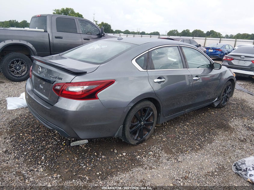 2018 NISSAN ALTIMA auction photo 4