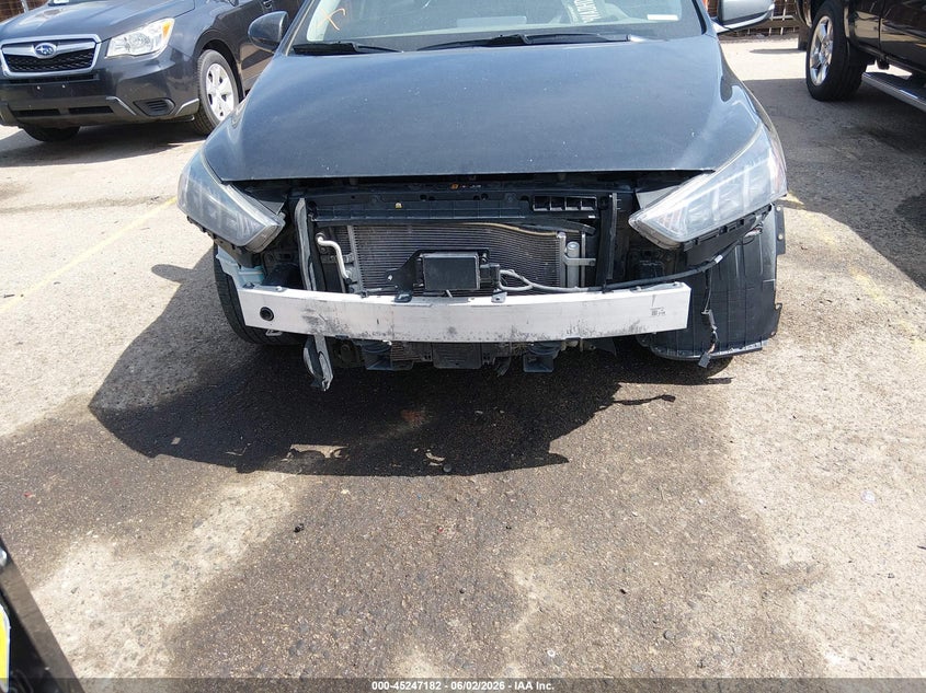 2021 Hyundai Ioniq Hybrid Limited VIN: KMHC05LC8MU259572 Lot: 45247182