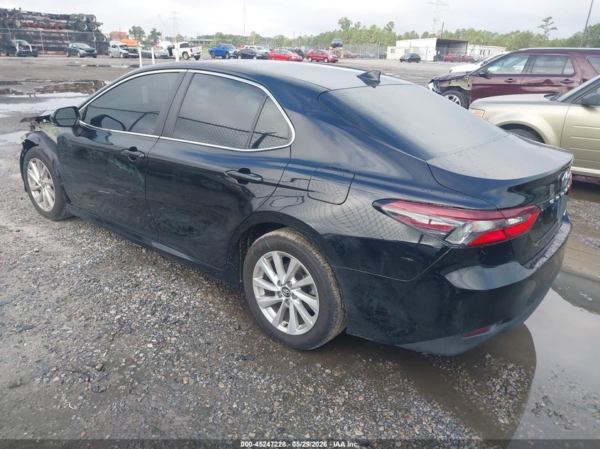 2023 TOYOTA CAMRY auction photo 3