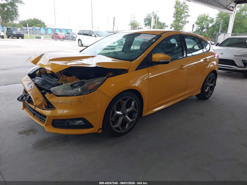 Vin: 1fadp3l92fl287220, lot: 45745143, ford focus st 20152