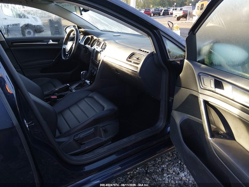 2017 VOLKSWAGEN GOLF TSI S 4-DOOR/TSI SE 4-DOOR/TSI SEL 4-DOOR/TSI WOLFSBURG EDITION 4-DOOR — Photo 18