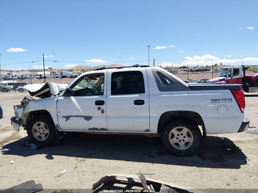 2004 Chevrolet Avalanche 1500 VIN: 3GNEC12TX4G221446 Lot: 45247443