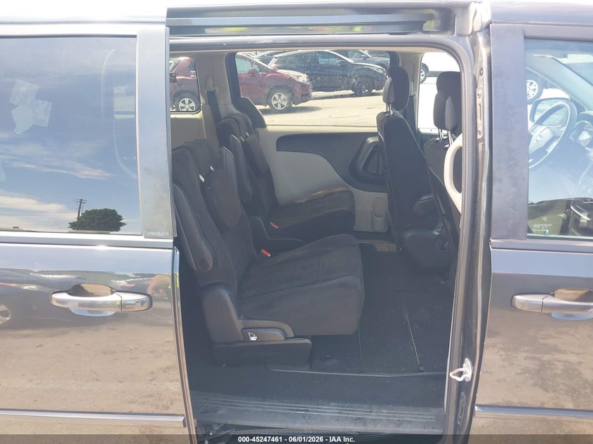 2C4RDGBG0CR317706 2012 Dodge Caravan 3.6 Grand Se Avp grey