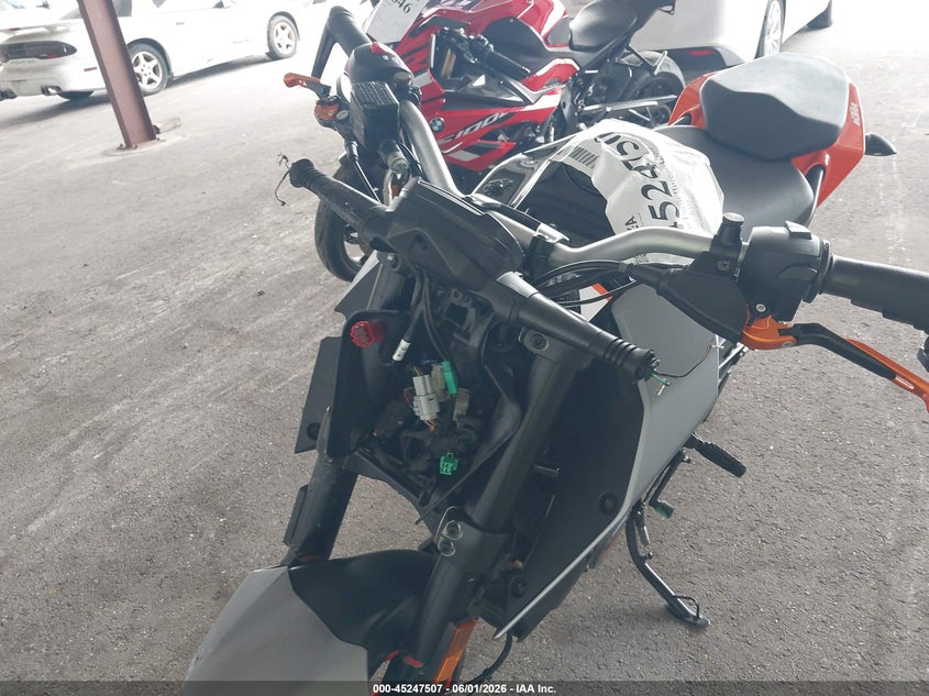 2023 Ktm 200 Duke VIN: MD2JPC409PC017782 Lot: 45247507