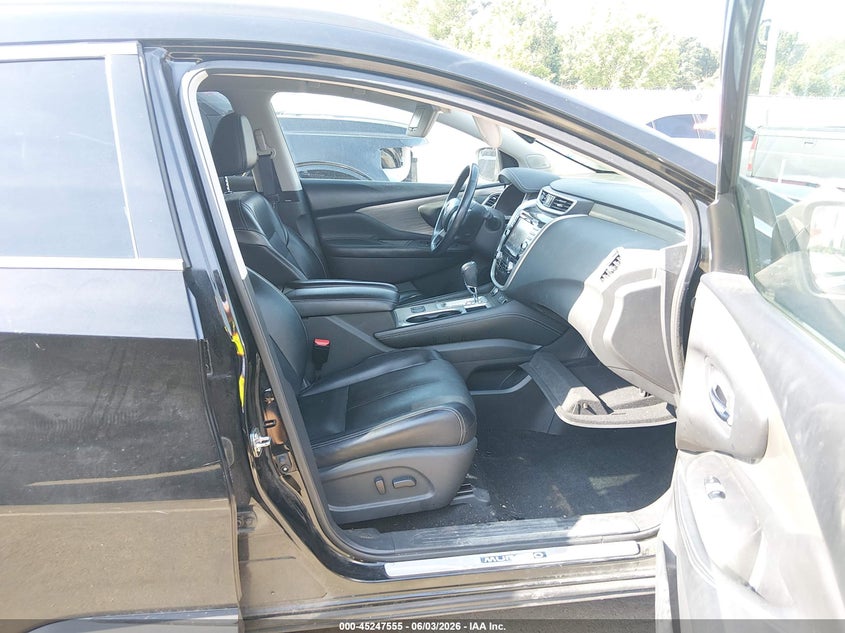 2018 NISSAN MURANO auction photo 5