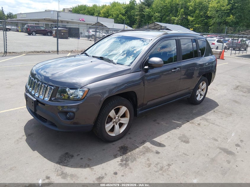 2015 Jeep Compass Latitude 1C4NJDEB5FD135772 photo 1