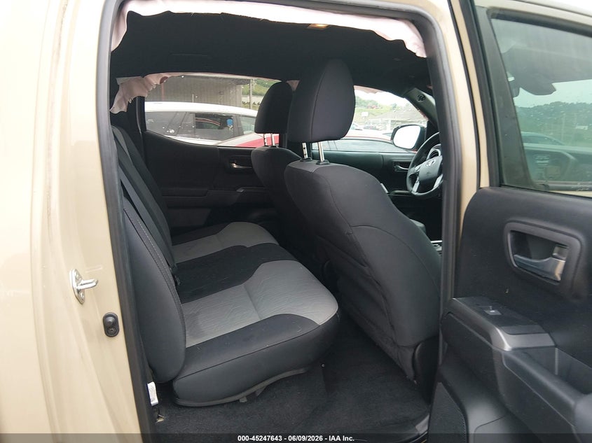 2020 TOYOTA TACOMA auction photo 8