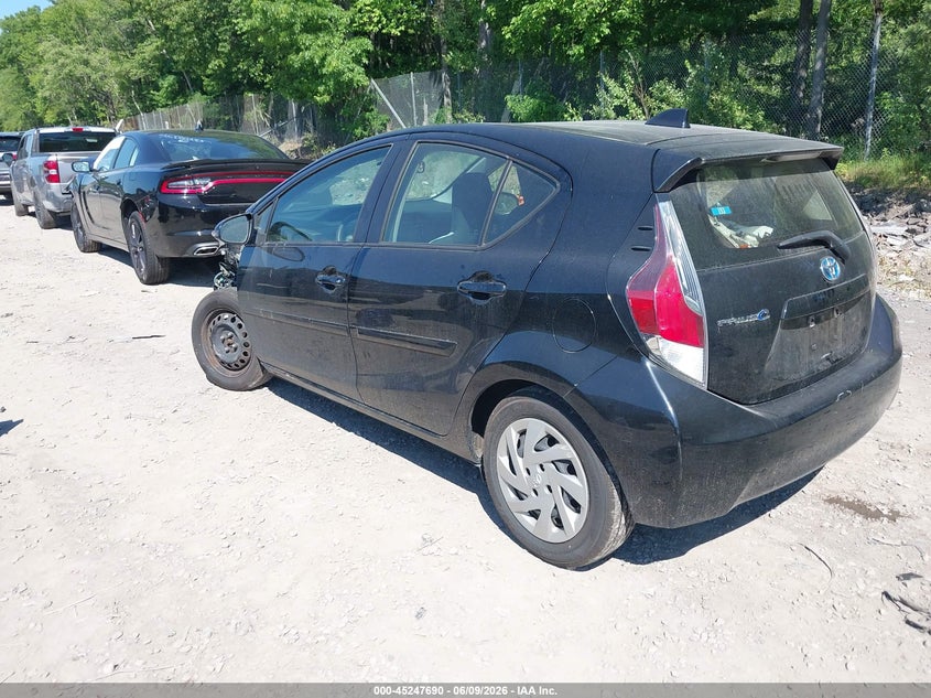 Vin: jtdkdtb38f1579201, lot: 45745493, toyota prius c one 20153