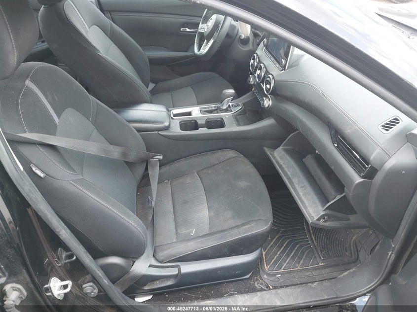 2020 NISSAN SENTRA auction photo 5