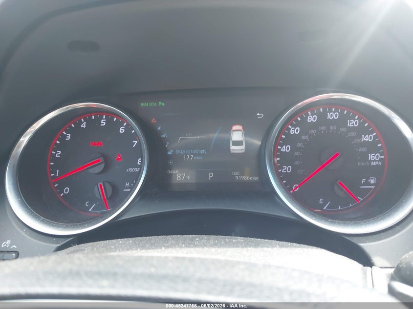 2018 TOYOTA CAMRY auction photo 7