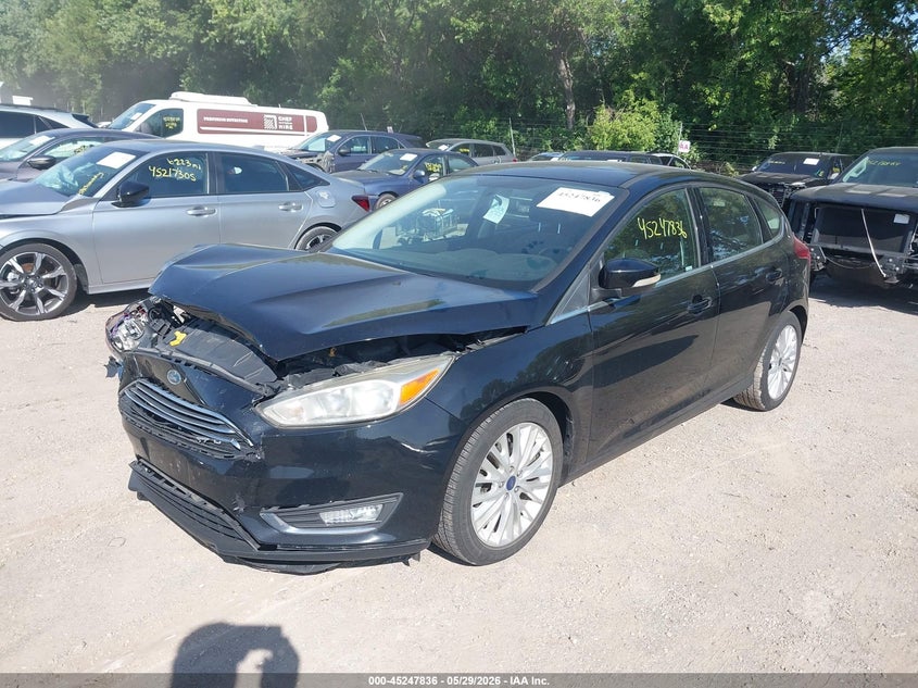 Vin: 1fadp3n29jl239643, lot: 45745639, ford focus titanium 20182