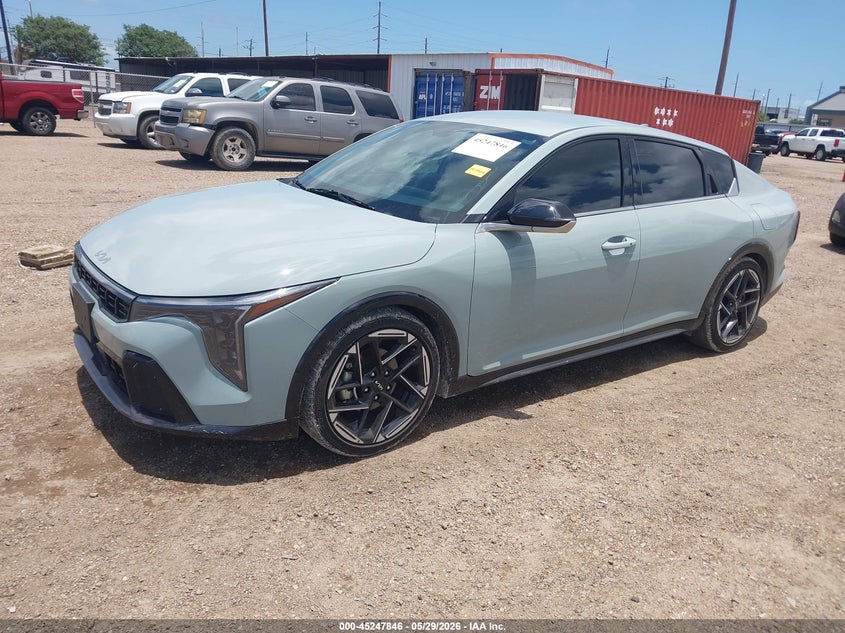 2025 KIA K4 auction photo 2