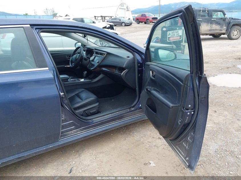 2014 TOYOTA AVALON auction photo 5