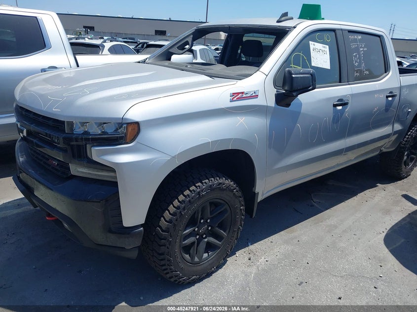 2021 CHEVROLET SILVERADO 1500 4WD SHORT BED LT TRAIL BOSS — Фото 2