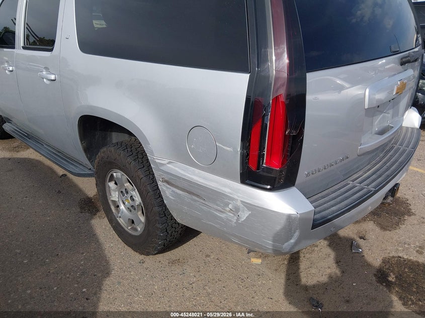 2014 Chevrolet Suburban 1500 Lt VIN: 1GNSKJE7XER191502 Lot: 45248021