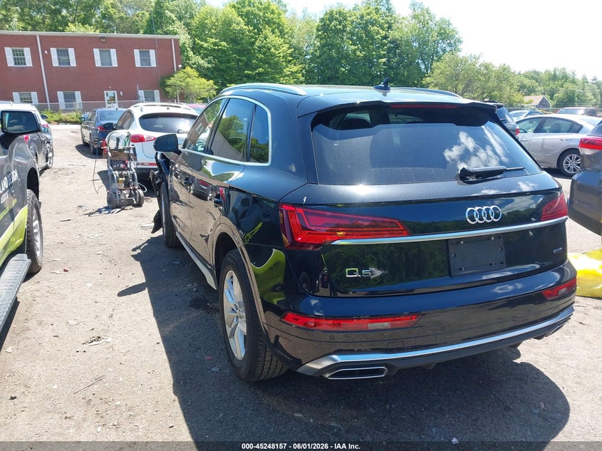 Vin: wa1gaafy4r2048143, lot: 45745960, audi q5 premium 45 tfsi s line quattro 20243