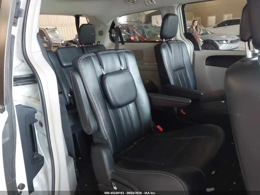 2014 Chrysler Town & Country Touring VIN: 2C4RC1BG5ER445149 Lot: 45248163