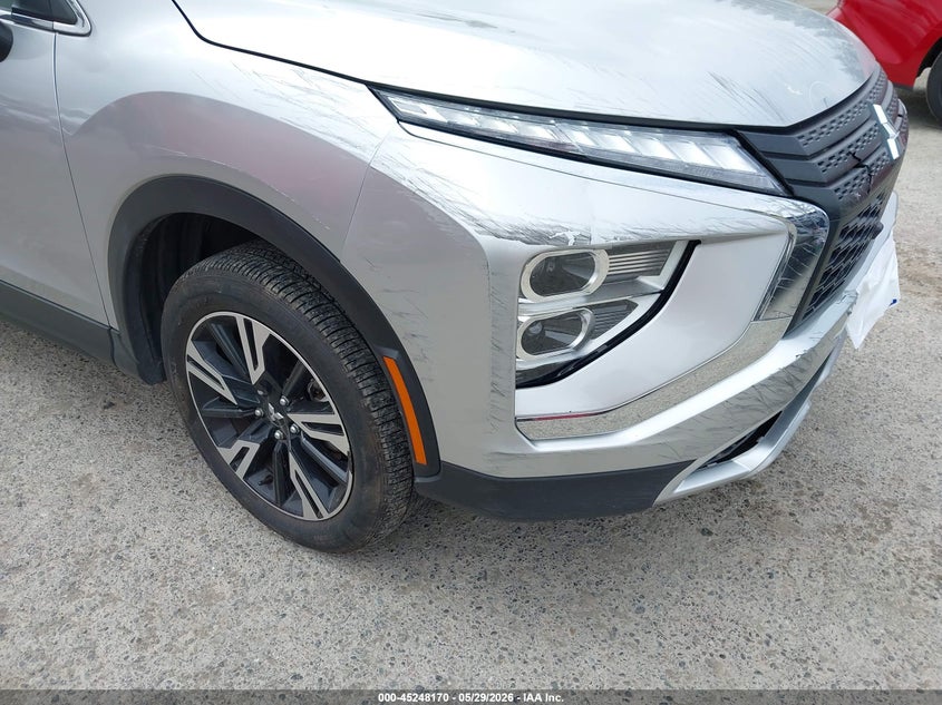 2025 Mitsubishi Eclipse Cross Black Edition S-Awc/Se S-Awc/Sel S-Awc VIN: JA4ATWAA9SZ045372 Lot: 45248170