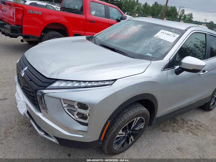 2025 Mitsubishi Eclipse Cross Black Edition S-Awc/Se S-Awc/Sel S-Awc VIN: JA4ATWAA9SZ045372 Lot: 45248170