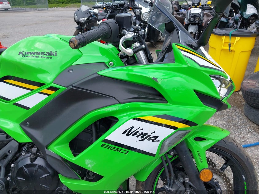2025 Kawasaki Ex650 P VIN: ML5EXEP11SDAD7222 Lot: 45248171