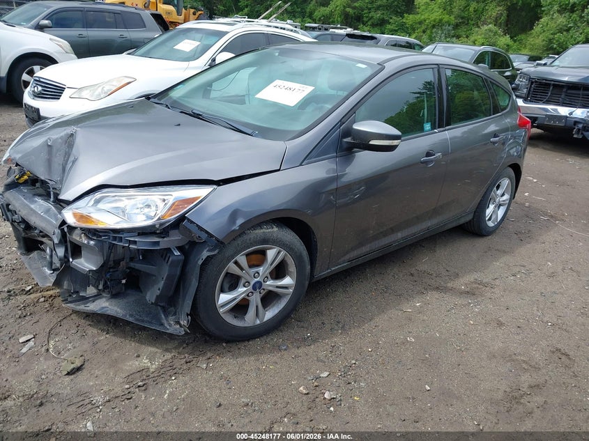 Vin: 1fadp3k26el313496, lot: 45745980, ford focus se 20142