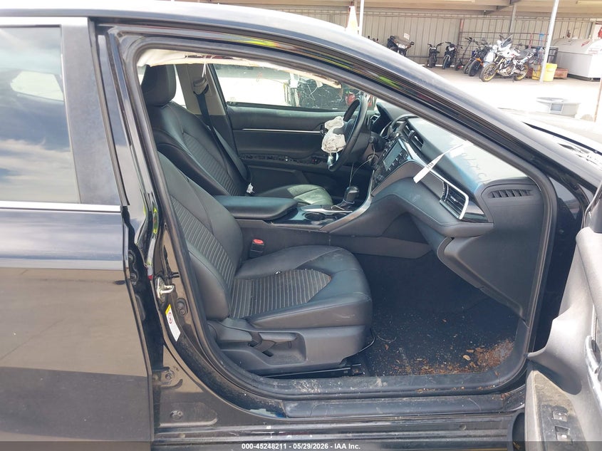 2018 TOYOTA CAMRY auction photo 5