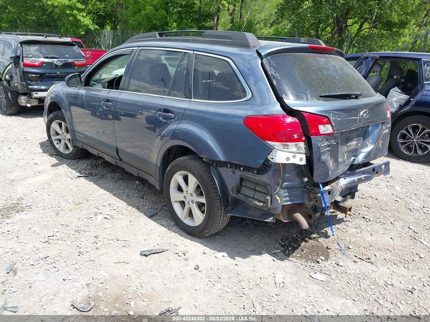 Vin: 4s4brbcc7d3277180, lot: 45746105, subaru outback 2.5i premium 20133