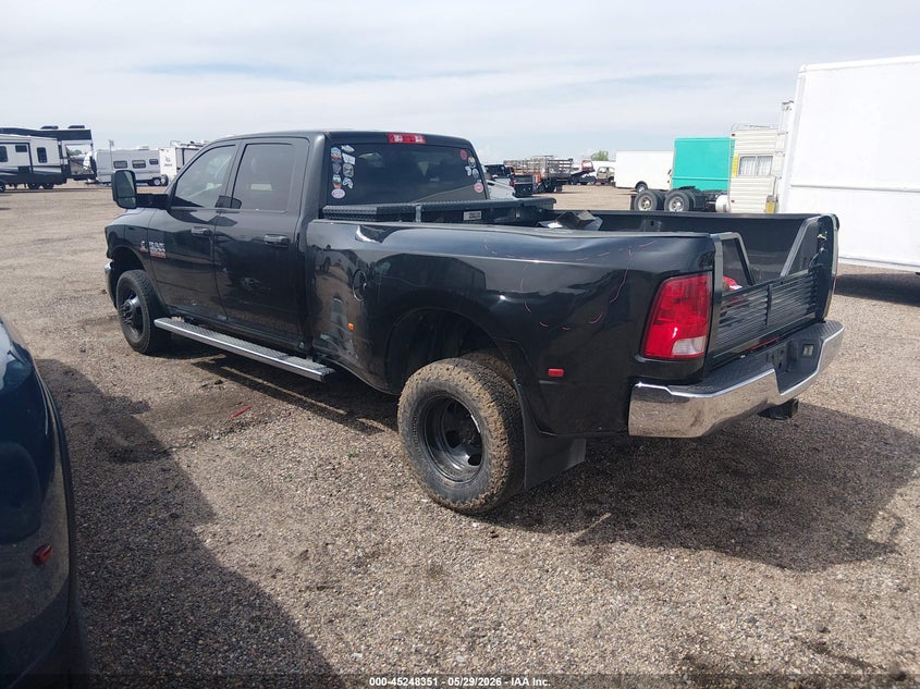 3C63RRGL7GG139952 2016 Ram 3500 Ram Tradesman black