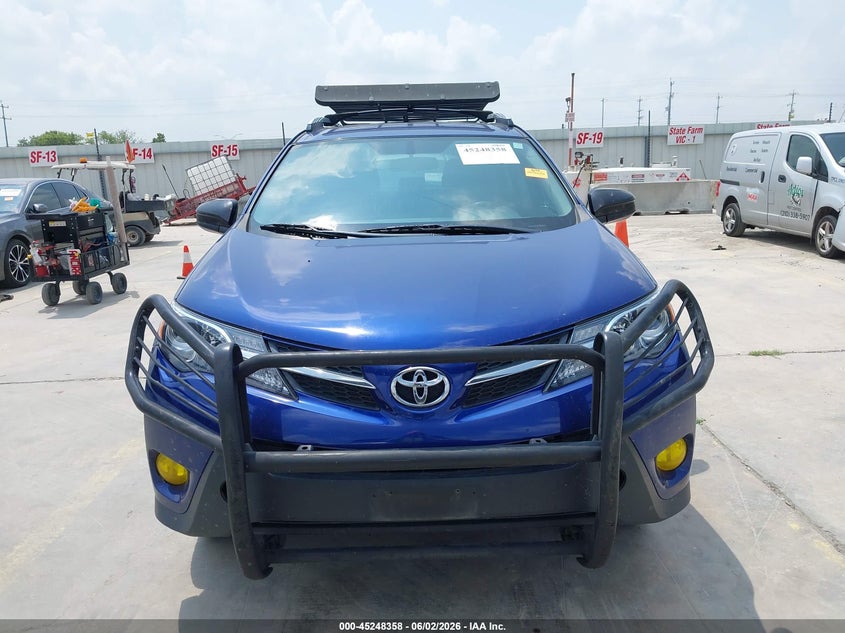 TOYOTA RAV4 - zdjęcie 13