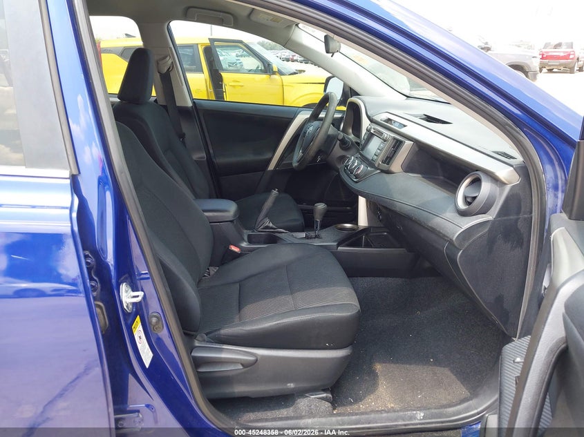 TOYOTA RAV4 - zdjęcie 5