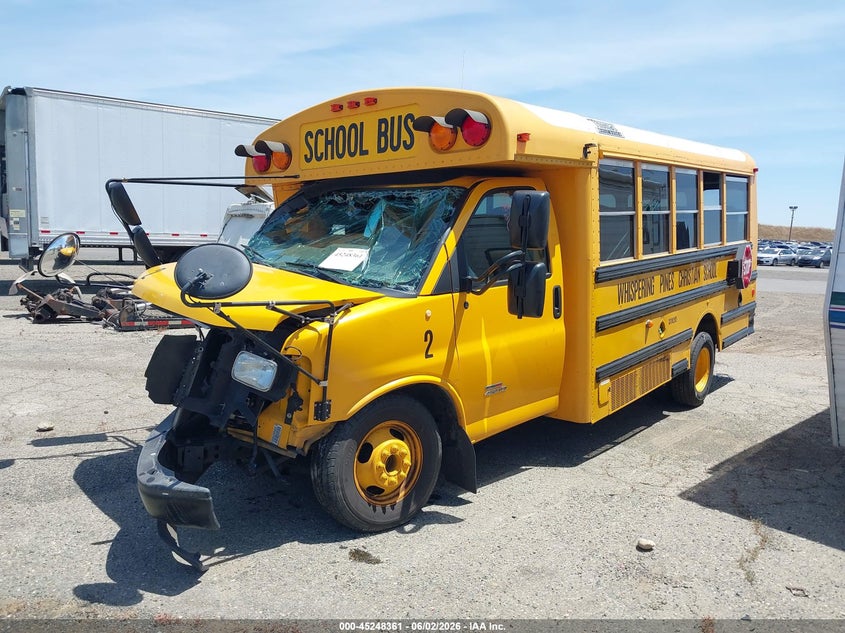 2013 Chevrolet Express Cutaway 4500 Diesel yellow Lot 111045248361 Vin 1GB6G5BL3D1187765