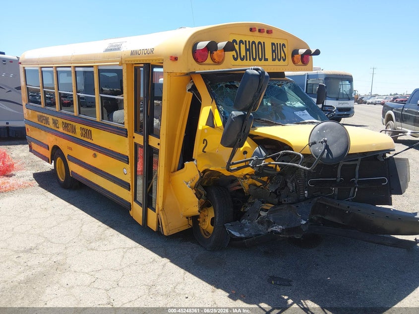 2013 CHEVROLET EXPRESS CUTAWAY 4500 DIESEL