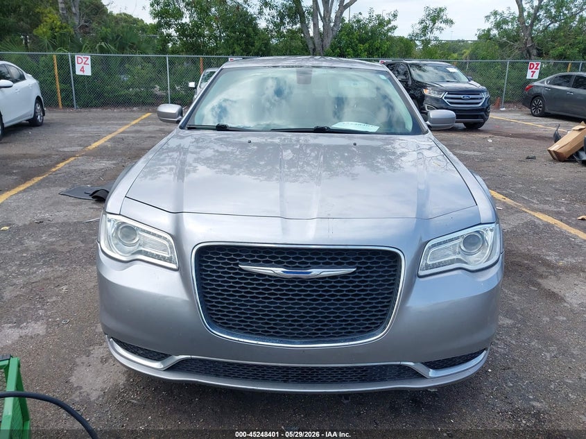 2015 Chrysler 300 Limited VIN: 2C3CCAAG8FH766718 Lot: 45248401