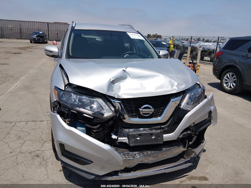 2017 Nissan Rogue S VIN: KNMAT2MV4HP552231 Lot: 45248500