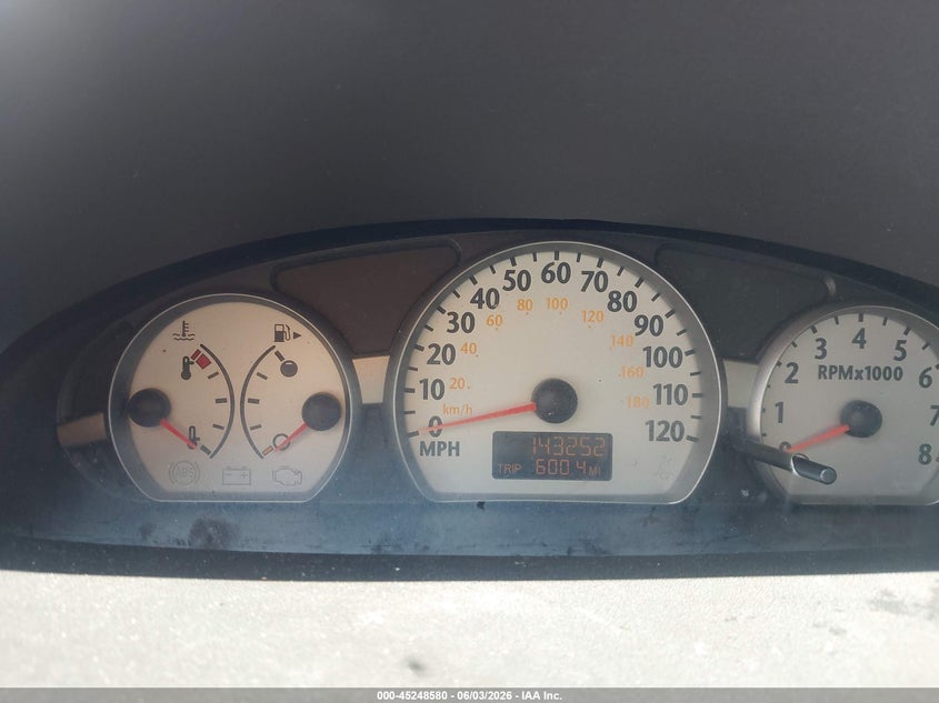 2004 Saturn Ion 3 VIN: 1G8AW12F64Z117538 Lot: 45248580