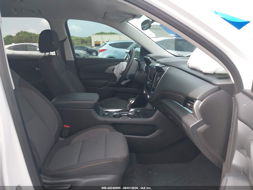 2021 CHEVROLET TRAVERSE auction photo 5