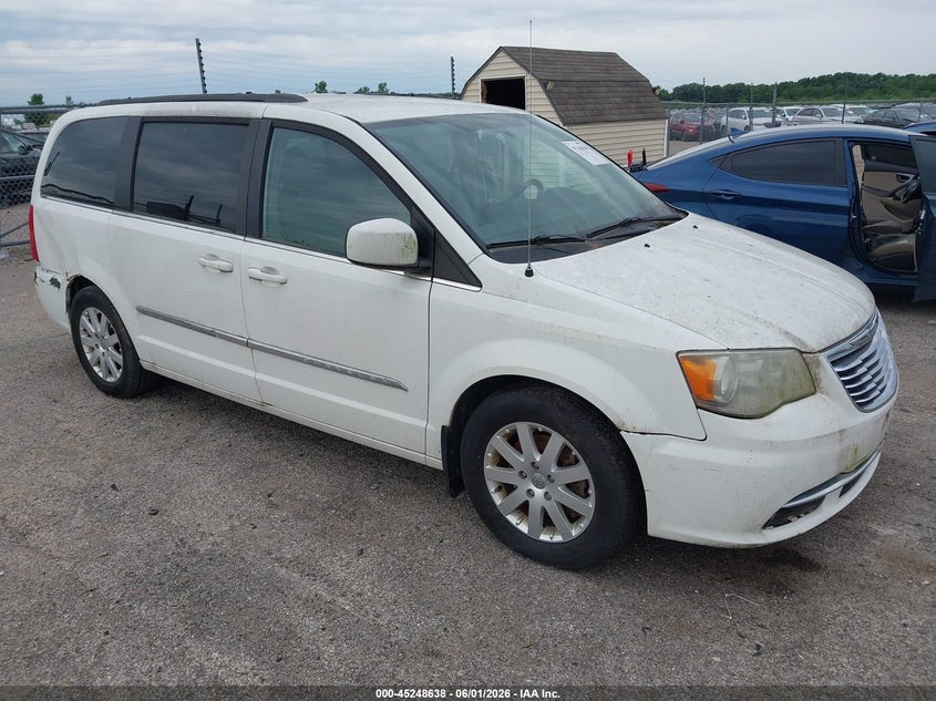 2013 Chrysler Town & Country Touring