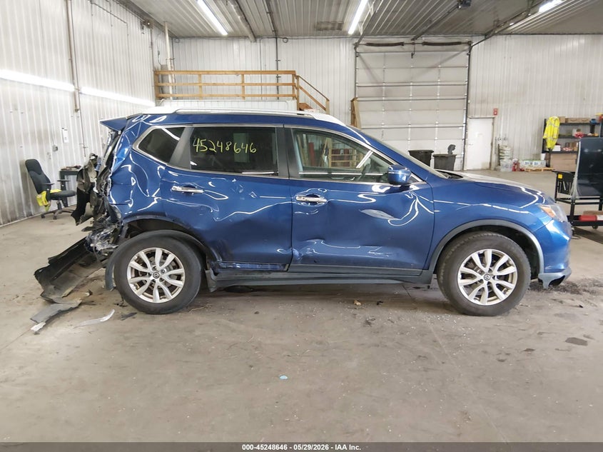 VIN KNMAT2MV8HP557836 2017 NISSAN ROGUE SV
