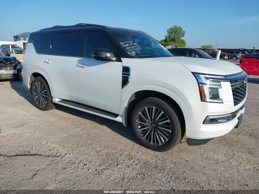 NISSAN ARMADA PLATINUM RESERVE 2026