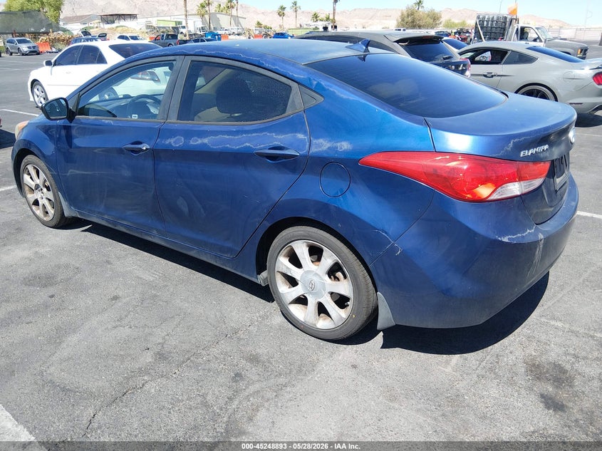 2013 HYUNDAI ELANTRA auction photo 3