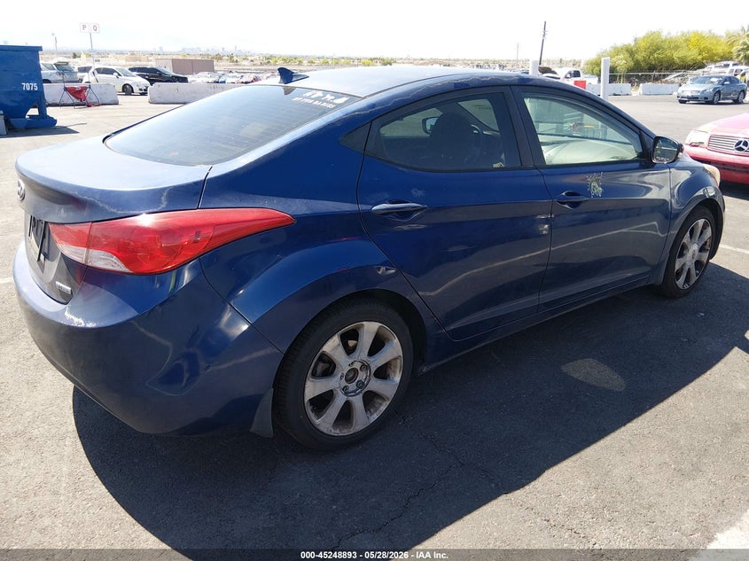2013 HYUNDAI ELANTRA auction photo 4
