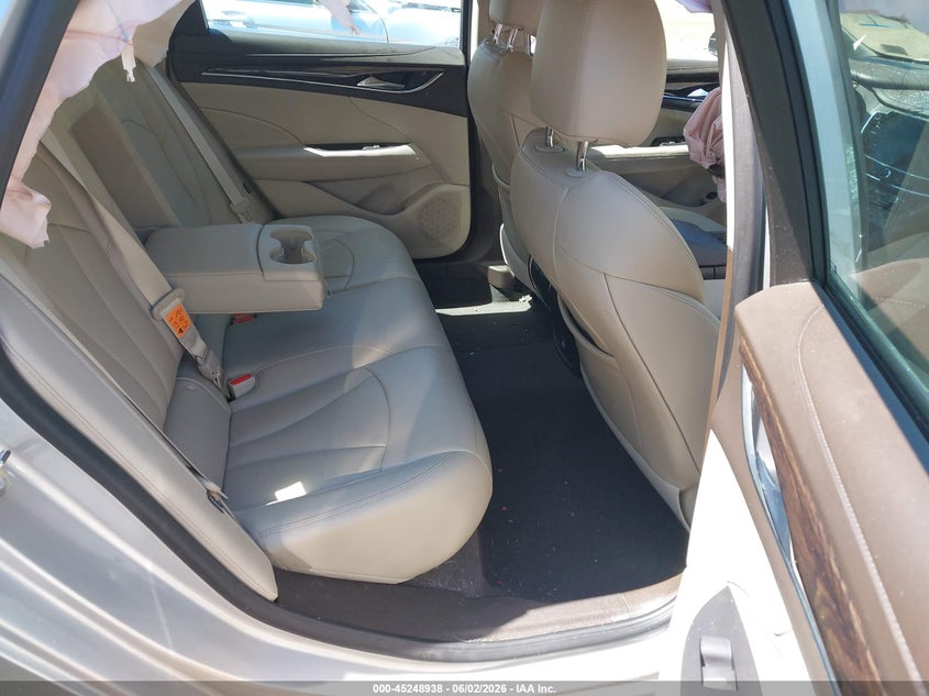 2018 Buick Lacrosse Essence VIN: 1G4ZP5SZ9JU100700 Lot: 45248938