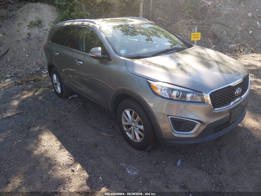 2016 KIA SORENTO 2.4L LX