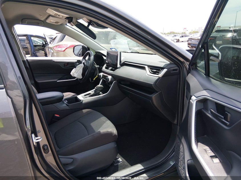 VIN 2T3H1RFVXSW426820 2025 TOYOTA RAV4 LE